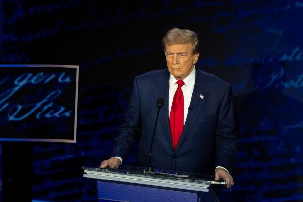 Donald Trump acuză ABC că a „trucat” dezbaterea în favoarea Kamalei Harris: „Nu au corectat-o”