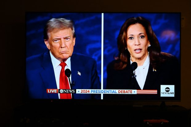 Harris, mai apreciată decât Trump după dezbaterea de marți – sondaj. Ce spun americanii despre modificarea intențiilor de vot