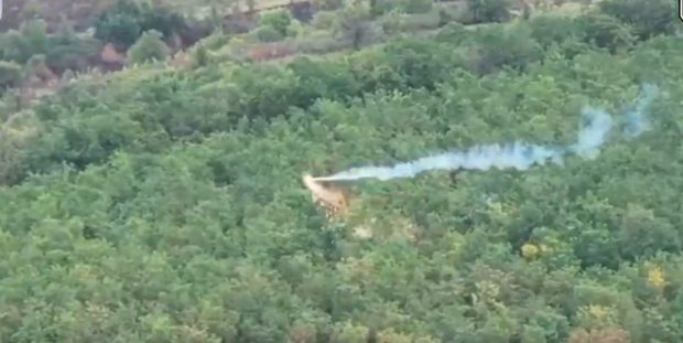 Ce face „drona dragon”, noua armă a Ucrainei: „Arde pozițiile inamice cu o precizie de neegalat” | VIDEO