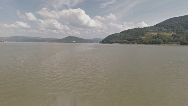 Dunărea atinge niveluri maxime pe sectorul românesc, de la Corabia până la Feteşti, dar riscul de inundaţii este redus