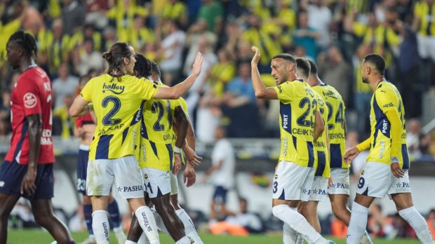 Fost fotbalist de la Fenerbahce, împușcat la ieșirea din televiziune. Serhat Akın criticase dur un președinte de club