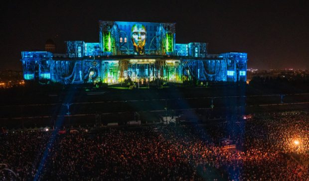 565 de ani de București. Evenimente speciale în Piața Constituției: 3D video mapping, concerte live și zone de street food