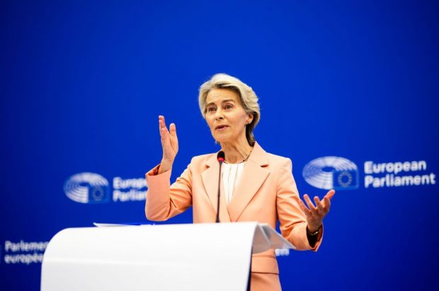 Trei mari surprize în noua Comisie Europeană prezentată de Ursula von der Leyen
