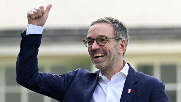 Cine este Herbert Kickl, liderul partidului de extremă dreapta FPÖ, marele câștigător al alegerilor generale din Austria, conform primelor date