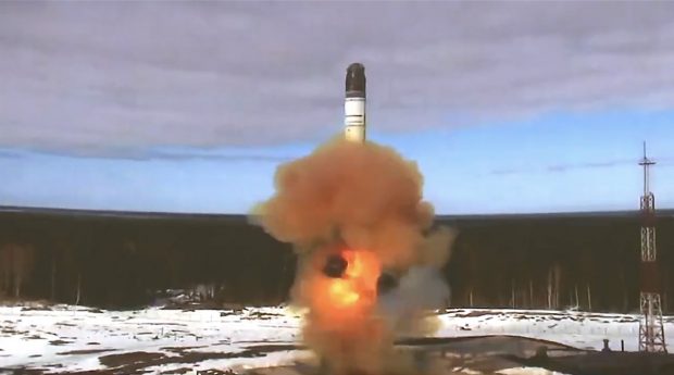Satan II, superracheta lui Putin, a eșuat și a distrus poligonul de testare. Imagini din satelit