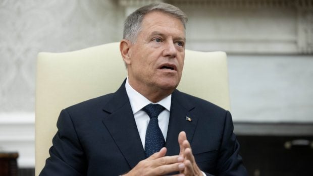 Care e legătura dintre performanțele slabe ale președintelui Iohannis și „personalitatea sa întunecată”