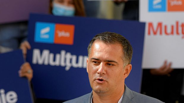 Elena Lasconi a rămas fără manager de campanie cu două luni înainte de alegerile prezidențiale, după ce Lucian Stanciu Viziteu și-a dat demisia