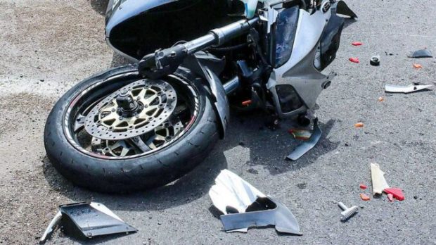 Mai mulți motocicliști, implicați într-un accident pe Transapuseana. Traficul, blocat în zonă