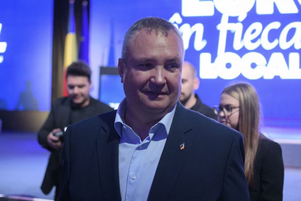 Victor Ponta îl sfătuiește pe Nicolae Ciucă să nu vorbească la televizor în campania electorală: Problema lui e că… dom’le, ai vreo idee a dumitale?
