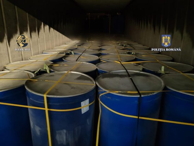 Operațiunea „Exotic”. Captură record de cocaină în Portul Constanța venită din Ecuador sub formă de pulpă de fructe congelate