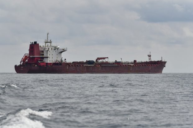 Marea Britanie sancționează flota fantomă care transportă petrol pentru Putin: „Un sistem economic obscur și ilicit”