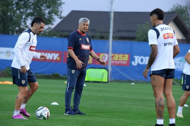 Mircea Lucescu, primul antrenament după revenirea la naţională. Ianis Hagi a apărut cu un look nou