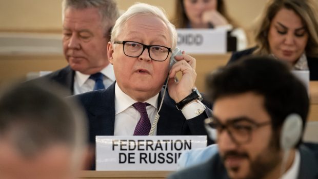 Un înalt oficial rus confirmă că Assad se află în Rusia