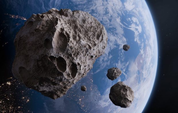 Un asteroid de mărimea unui zgârie-nori va trece pe lângă Pământ săptămâna viitoare, avertizează NASA. A fost clasificat „potențial periculos”