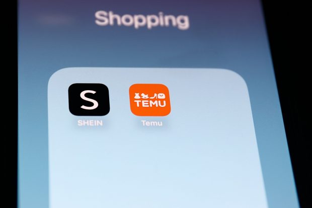 Lovitură pentru Temu și Shein în SUA. Noi măsuri pentru coletele cu valoare redusă care vin din China