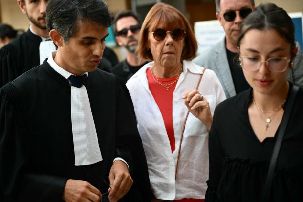 Noi orori ies la iveală în cazul francezului care și-a drogat soția și a îndemnat zeci de bărbați să o violeze. Cum l-a surprins nora sa