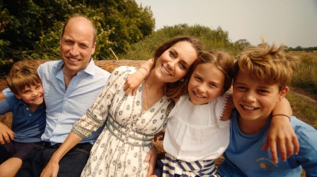 Kate Middleton, prințesa de Wales, anunță că a încheiat tratamentul de chimioterapie: „Au fost nouă luni incredibil de grele”