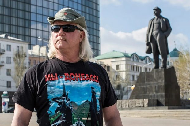 Un american aflat în slujba Kremlinului a fost torturat și ucis de soldații pe care i-a apărat în reportaje de propagandă. Detalii din anchetă