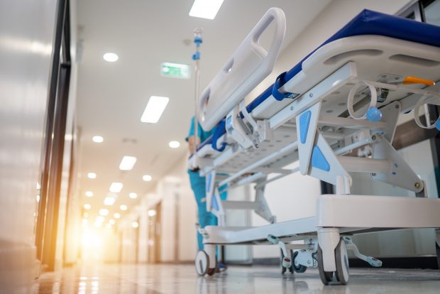 Guvernul Ciolacu demarează investiții de miliarde în spitale. Peste 13 miliarde de lei alocate pentru infrastructura medicală