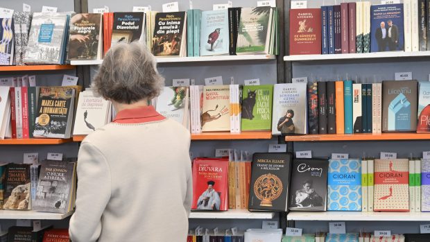 Națiune și incultură. Glose despre educatorii sufletești din România postcomunistă 