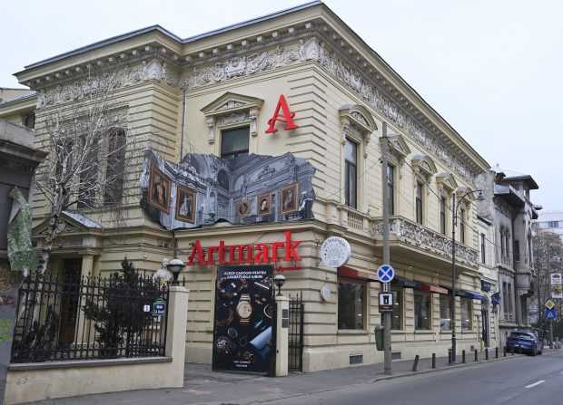 Casa de licitații Artmark, amendată de vameși pentru vânzarea unor băuturi și trabucuri de colecție. Argumentul care a anulat sancțiunea în instanță
