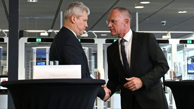 Decizia Consiliului JAI: Schengenul terestru pentru România, amânat nedefinit