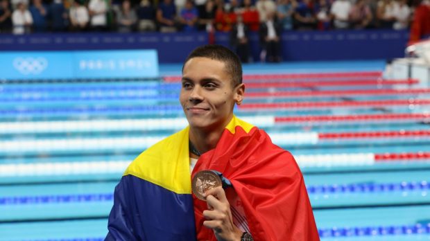 David Popovici a strâns, în timp record, peste 160.000 de euro pentru copiii cu dizabilități