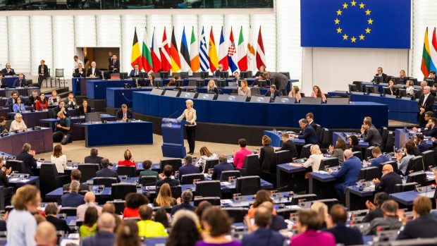 Parlamentul European condamnă amestecul Rusiei în procesul electoral din Rep. Moldova: apel la retragerea trupelor ruse din Transnistria