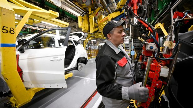 Producătorul auto chinez Chery se mută în Rusia. Noile mașini vor fi asamblate în fabrici abandonate de occidentali 