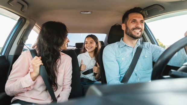Ce poți face pentru a minimiza efectele răului de mișcare pentru călătorii mai sigure și mai plăcute
