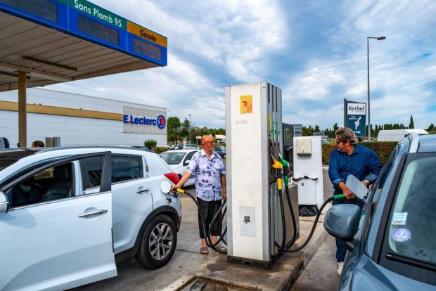 Prețurile petrolului au crescut cu 4%, după declarațiile președintelui american Joe Biden despre o posibilă ripostă a Israelului în Iran