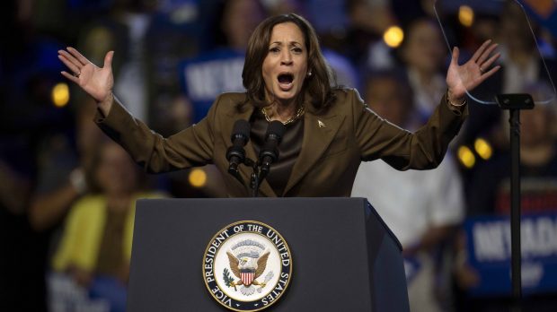 Kamala Harris a apărut pe coperta revistei Vogue a doua oară: Multe lucruri se pot schimba în trei ani