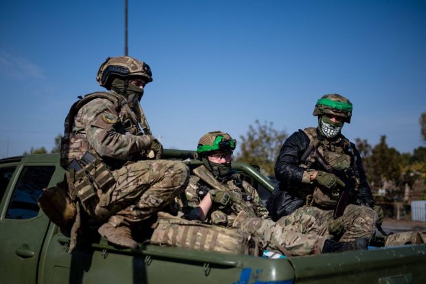 Zeci de militari ucraineni care au plecat în vacanță în străinătate nu s-au mai întors în țară