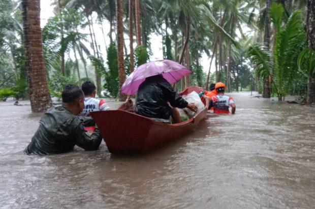 „Hawaii-ul chinezesc”, acoperit de ape, după ploile extreme aduse de un ciclon tropical I VIDEO