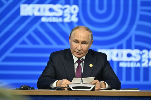 Kremlinul a dezvăluit ce a răspuns Vladimir Putin, când Olaf Scholz l-a sunat și i-a cerut să-și retragă trupele din Ucraina