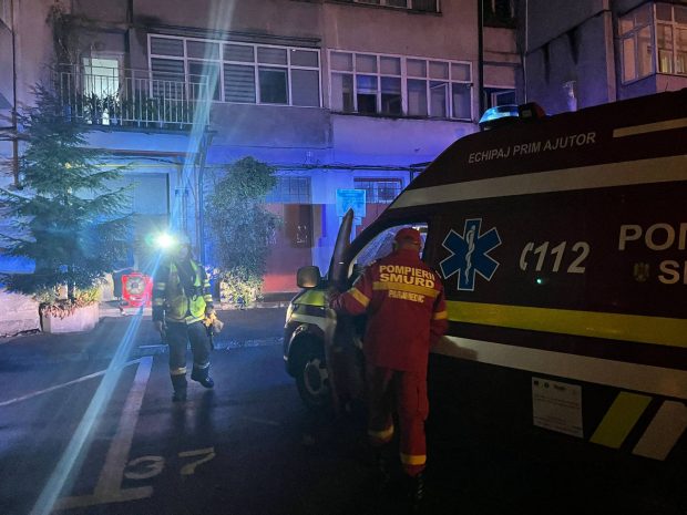 Trei membri ai aceleiași familii, găsiți morți în casă, la Bistrița, după ce s-au intoxicat cu gaz