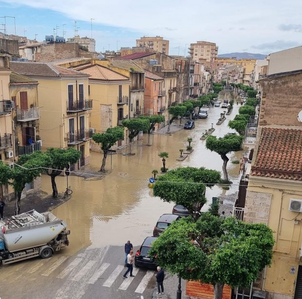 Inundații masive în Italia: Regiunea Emilia-Romagna se află sub alertă roșie I VIDEO
