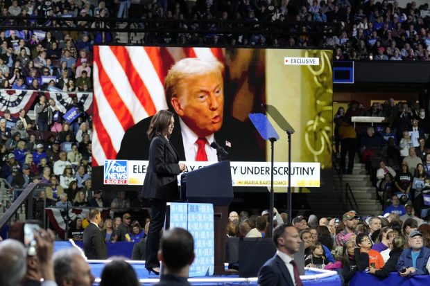 Kamala Harris îl numește pe Donald Trump un „dezechilibrat” care vrea o „putere fără control”