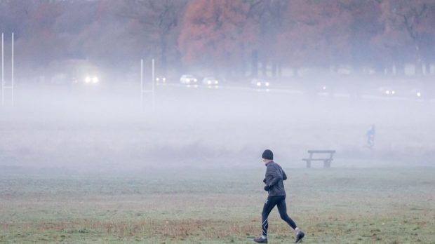 Vremea se răcește brusc în București. Prognoza meteo pentru următoarele zile
