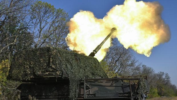 Rusia sparge frontul ucrainean într-un punct critic | VIDEO