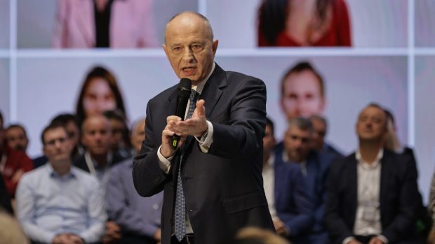 Mircea Geoană și-a lansat programul politic „Angajamentul pentru România: Schimbarea adevărată pentru un deceniu al renașterii naționale”