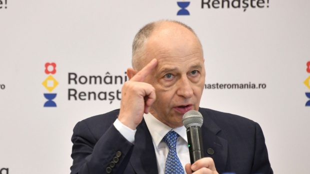Ministerul de Externe limpezește neclaritățile din CV-ul și memoria lui Mircea Geoană. „A fost angajat prin decizia lui Sergiu Celac” EXCLUSIV