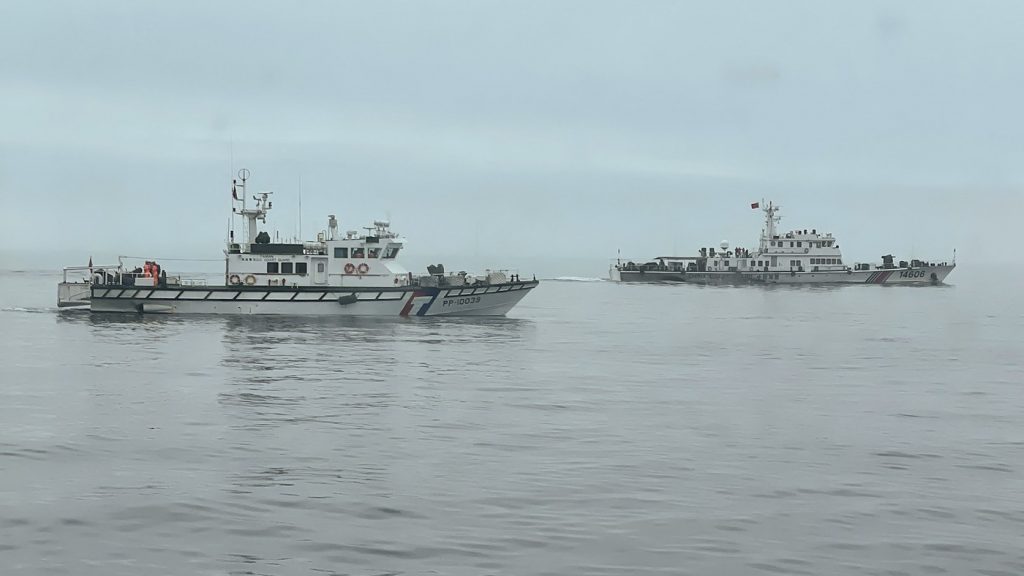 nava paza de coasta din taiwan care supravegheaza o nava chineza foto profimedia e1728881058520