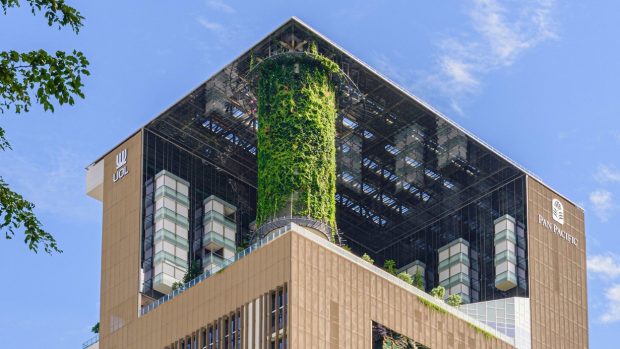 Hotelul Pan Pacific Orchard din Singapore a fost desemnat cel mai frumos zgârie-nori din lume | VIDEO