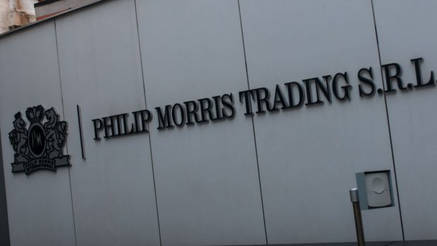 Gigantul Philip Morris își închide fabricile de tutun din Germania, iar sute de angajați sunt afectați