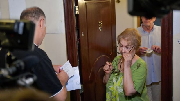 Un poștaș din Iași, care a păstrat pensiile unor oameni, ar putea scăpa de pedeapsă