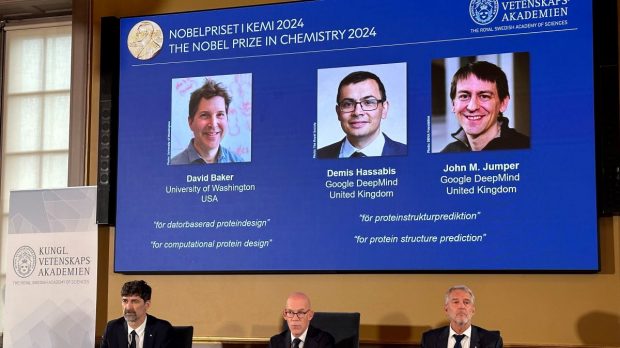 Doi britanici și un american, câștigătorii Premiului Nobel pentru Chimie din 2024, pentru cercetările asupra proteinelor