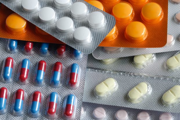 Soluția găsită de un spital din Timișoara pentru a-i convinge pe oameni să nu mai arunce medicamente expirate la gunoi