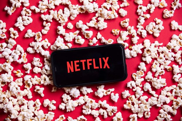 Filmul de pe Netflix care a devenit un fenomen global. Inspirat din fapte reale, a fost vizionat de peste 10 milioane de ori | VIDEO