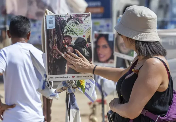 Din 101 ostatici din Gaza, doar 51 sunt în viață, anunță presa israeliană: „Hamas nici nu mai știe unde sunt”